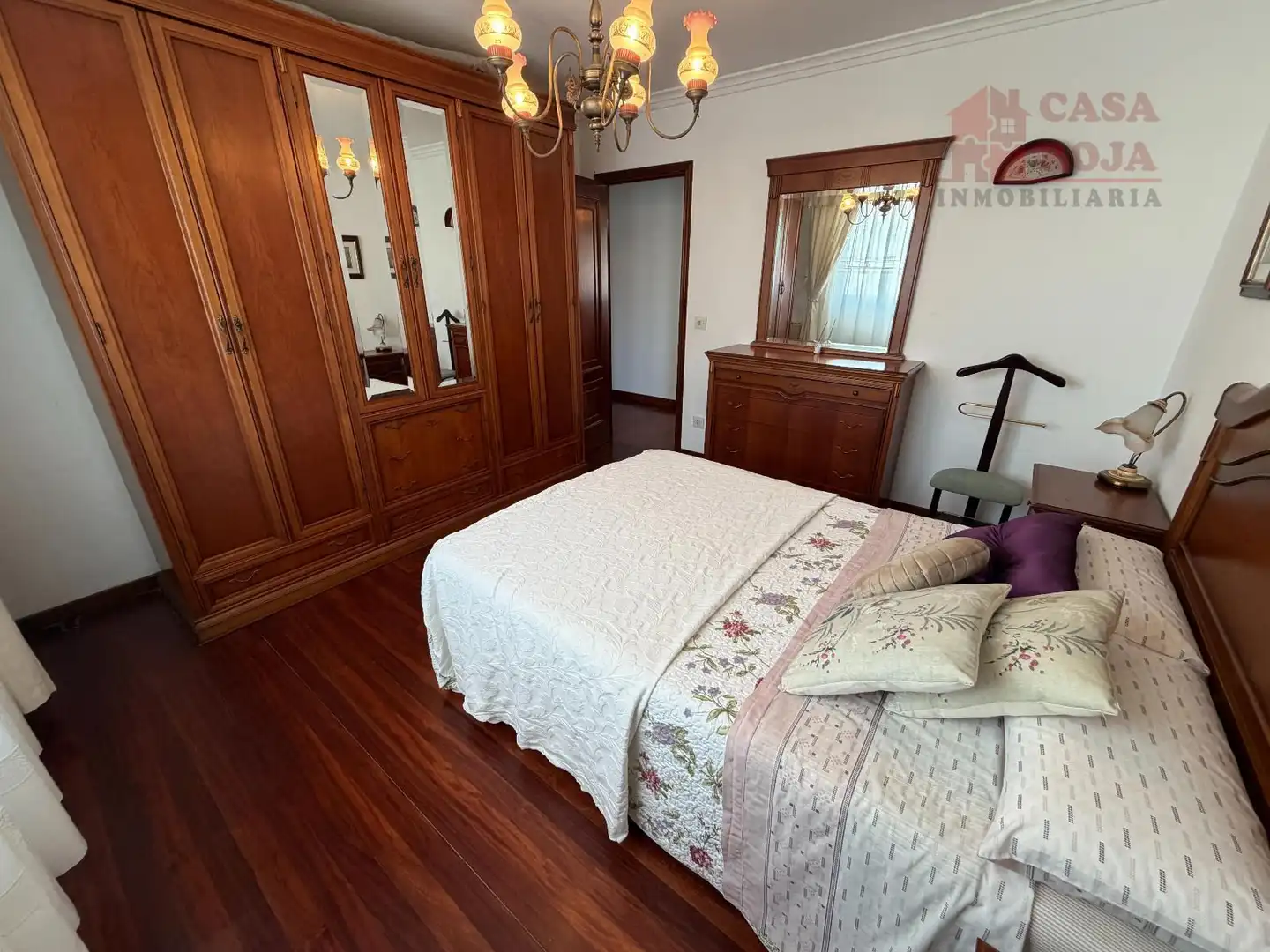 Bedroom of Flat for sale in Cangas   with Heating, Parquet flooring and Washing machine
