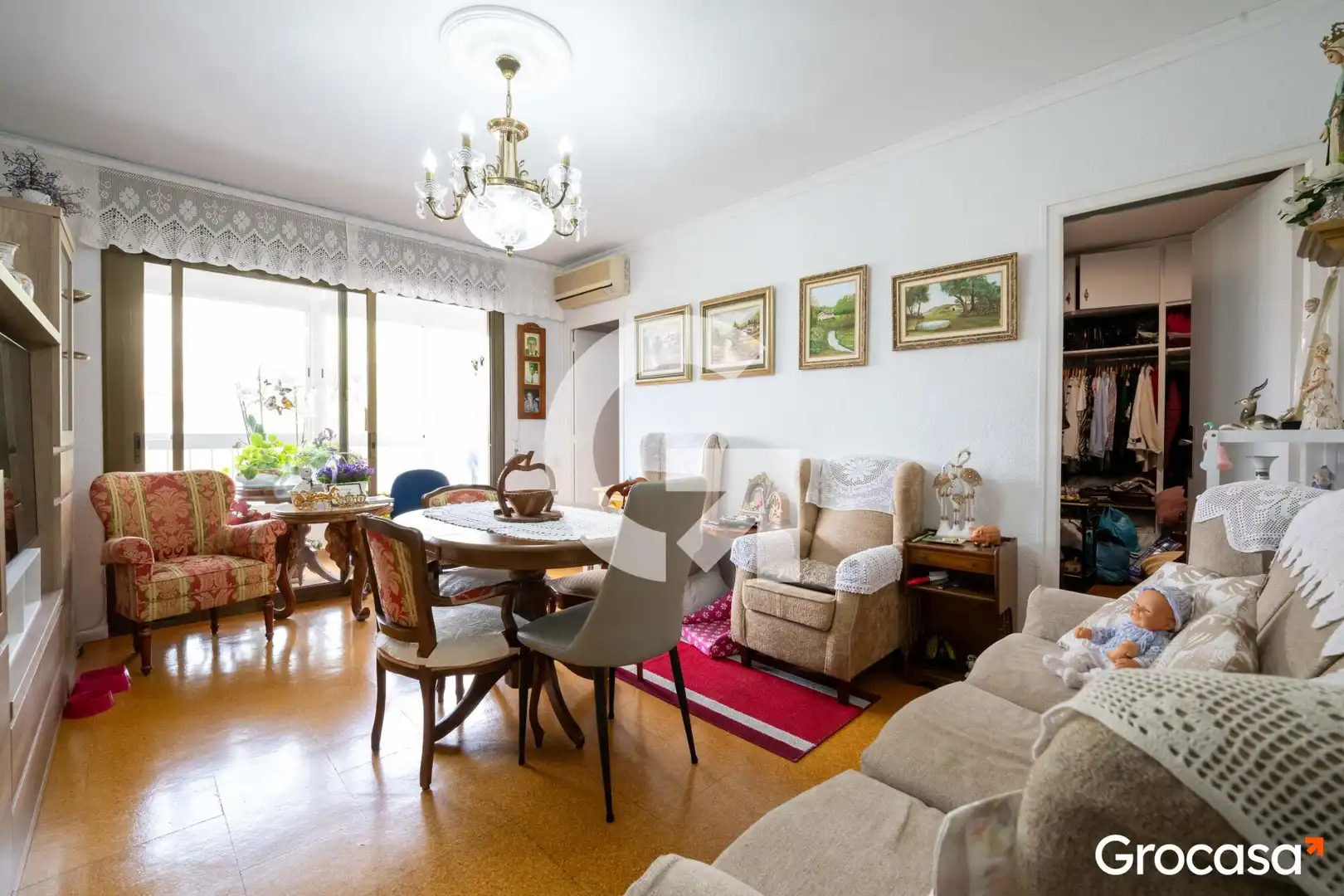 Living room of Flat for sale in Mataró  with Air Conditioner, Oven and Washing machine