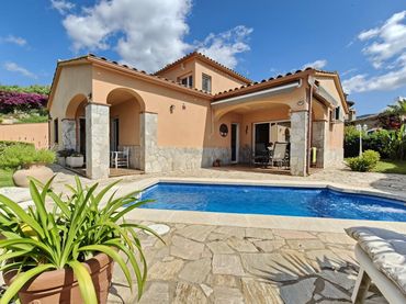 Villa avec piscine à vendre à Avenida MAS SANTET
