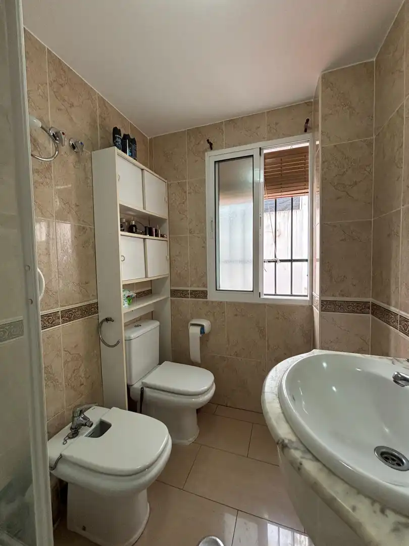Baño de Piso en venta en Antequera con Aire acondicionado, Trastero y Balcón
