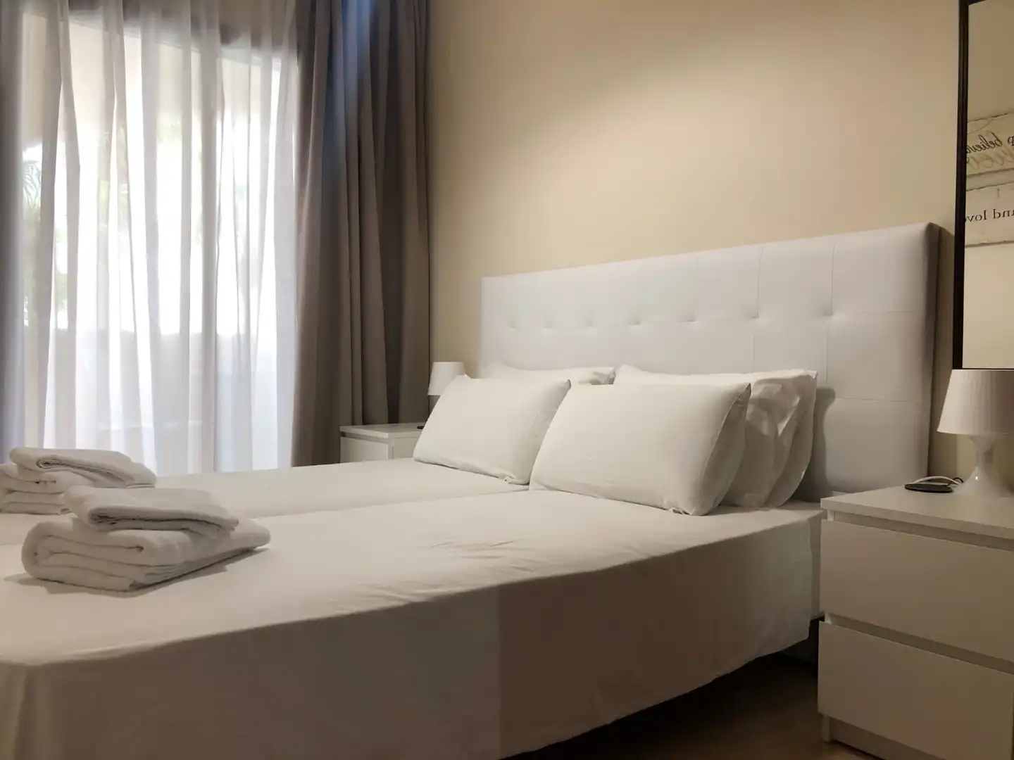 Habitación de Planta baja de alquiler en Marbella con Aire acondicionado, Calefacción y Terraza