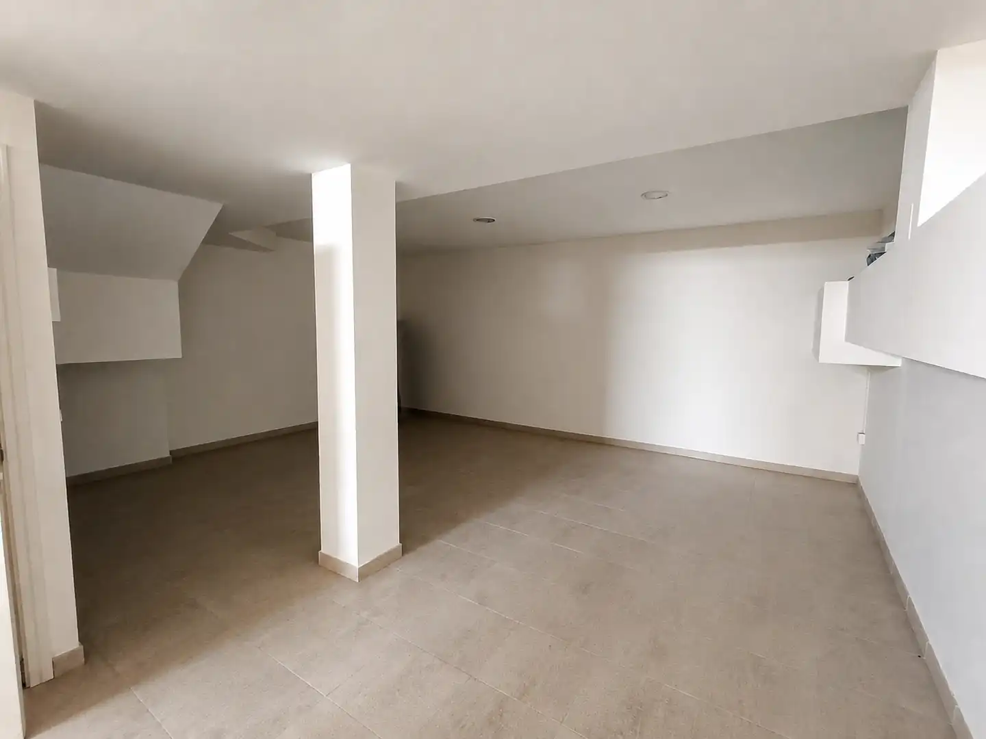 Casa adosada en venta en La Carlota con Aire acondicionado, Calefacción y Horno