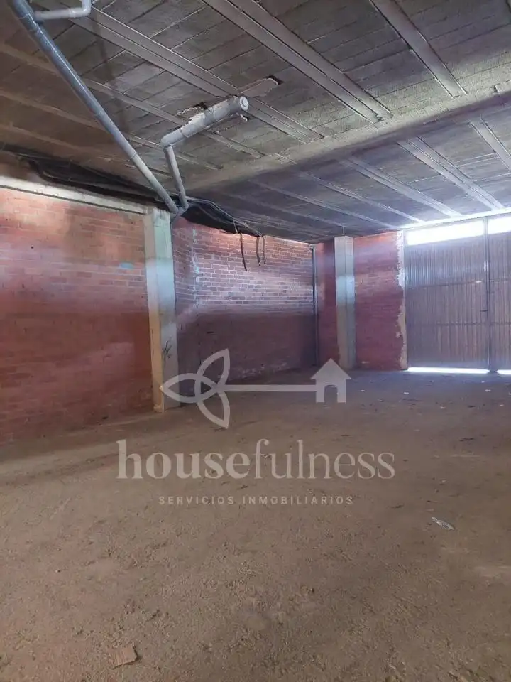 Industrial building for sale in A Malata - Catabois - Ciudad Jardín, imagen 4