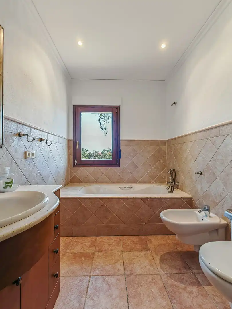 Bathroom of Houses for sale in Dénia  with Air Conditioner, Heating and Private garden