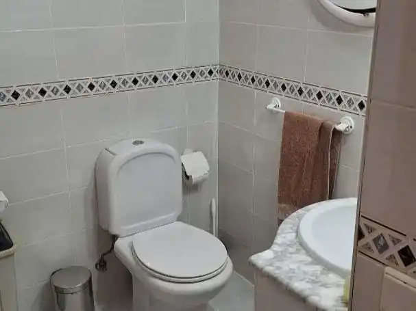 Bany de Casa o xalet en venda en Villalbilla amb Aire condicionat, Piscina i Balcó