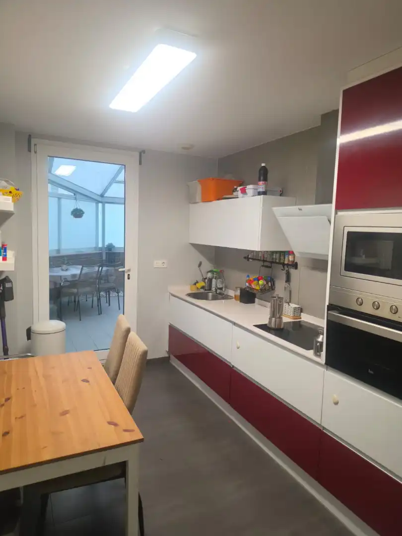 Cuina de Pis en venda en Zaragoza amb Aire condicionat, Calefacció i Jardí privat