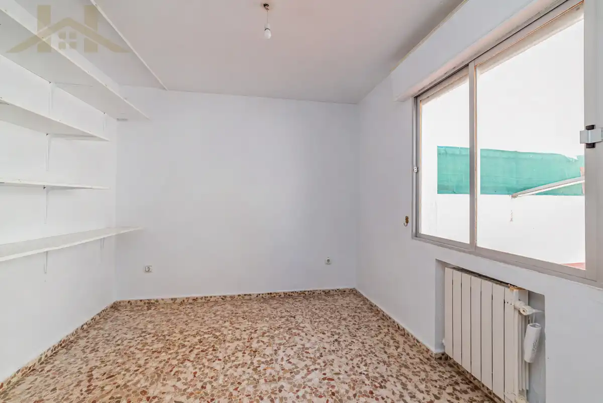 Houses for sale in Valdemoro  with Air Conditioner, Heating and Storage room