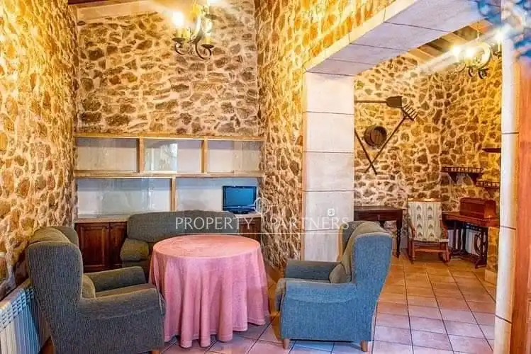 Casa rústica con piscina en venta en Sant Llorenç des Cardassar, imagen 10