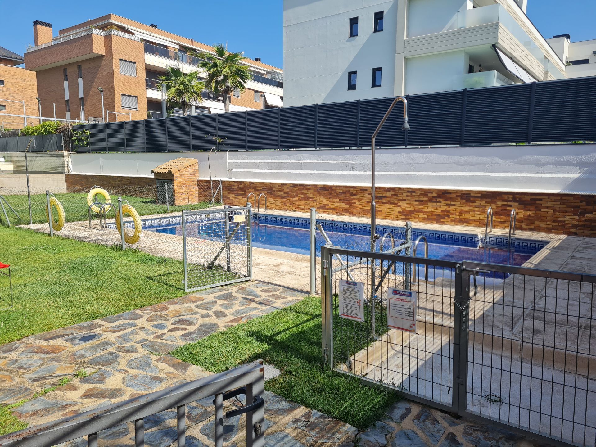 Piscina de Pis en venda en Las Rozas de Madrid amb Aire condicionat, Calefacció i Terrassa