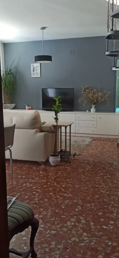 Sala de estar de Dúplex en venta en Villafranca de Córdoba con Aire acondicionado, Calefacción y Terraza