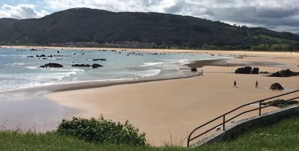 Exterior view of Flat for sale in Noja  with Terrace and Community pool