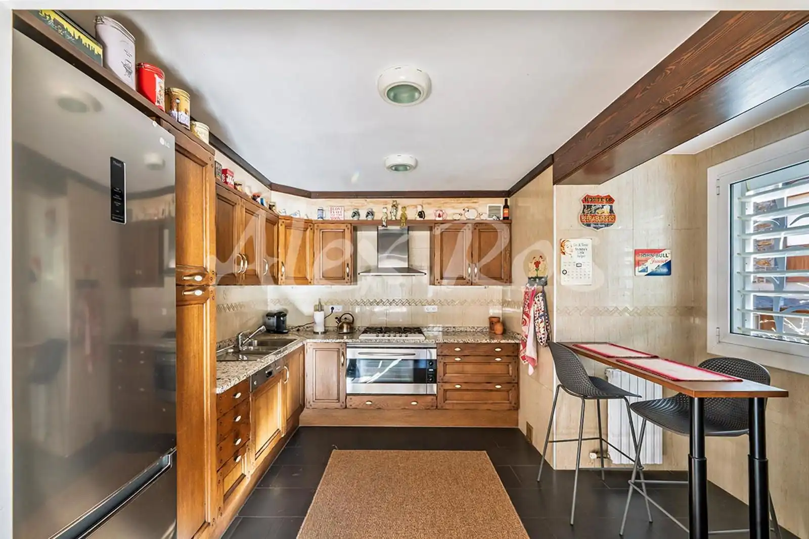 Cuina de Casa o xalet en venda en Fontanals de Cerdanya amb Terrassa, Traster i Moblat