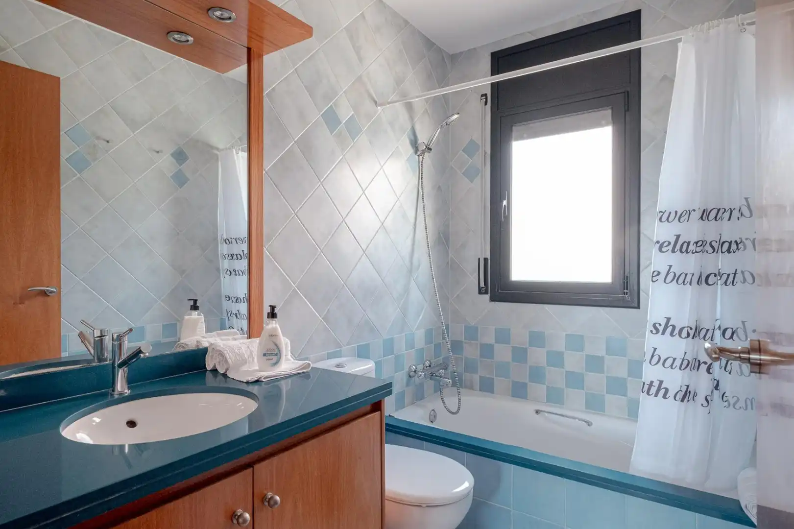 Baño de Casa o chalet en venta en Caldes de Montbui con Aire acondicionado, Calefacción y Jardín privado
