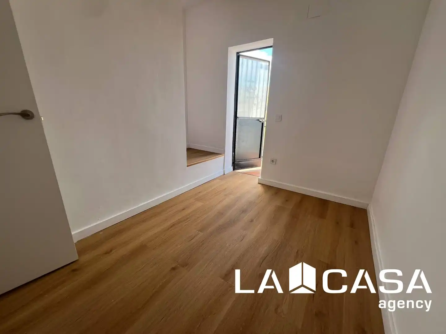 Habitación de Casa o chalet en venta en Mairena del Alcor con Terraza y Balcón