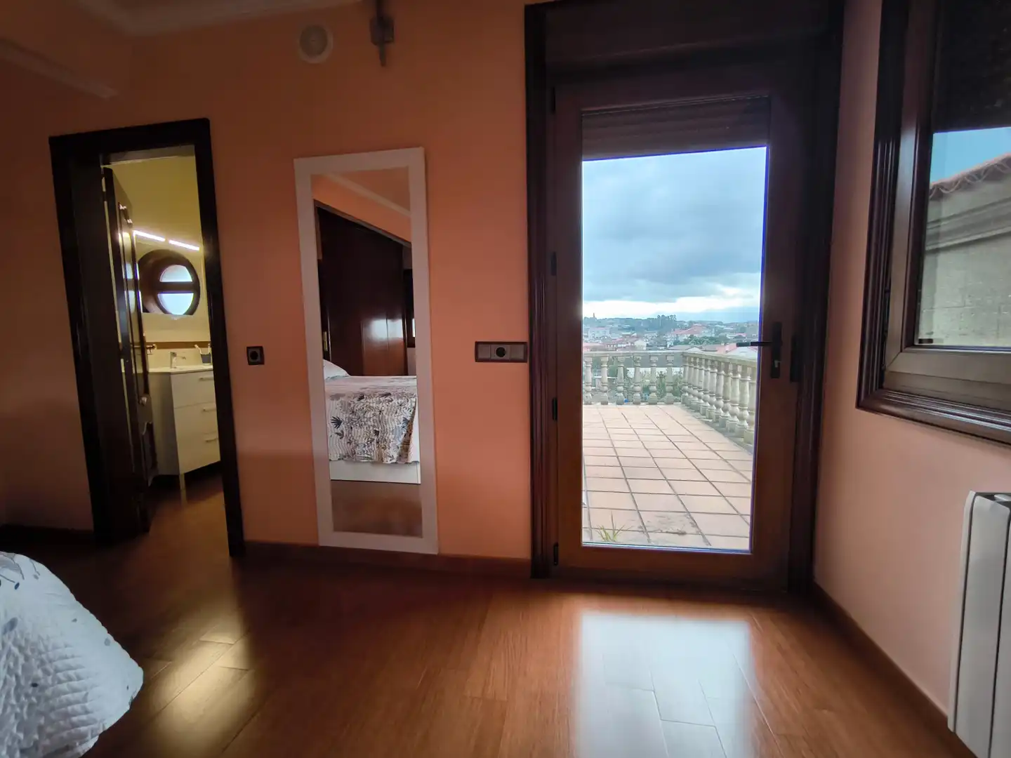 Dormitori de Casa o xalet en venda en Cambados amb Calefacció, Jardí privat i Parquet