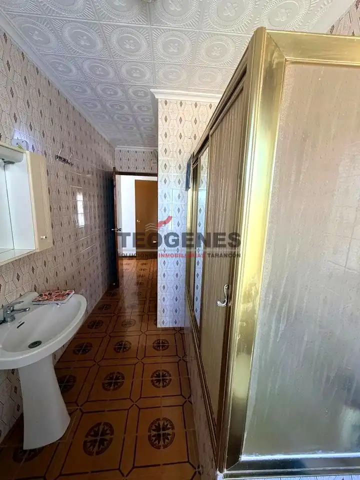Habitación de Casa o chalet en venta en Campos del Paraíso con Calefacción, Terraza y Amueblado