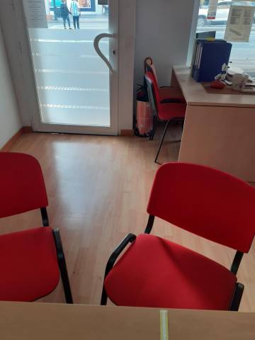 Local comercial en Alquiler en Los Castillejos - La Trinidad