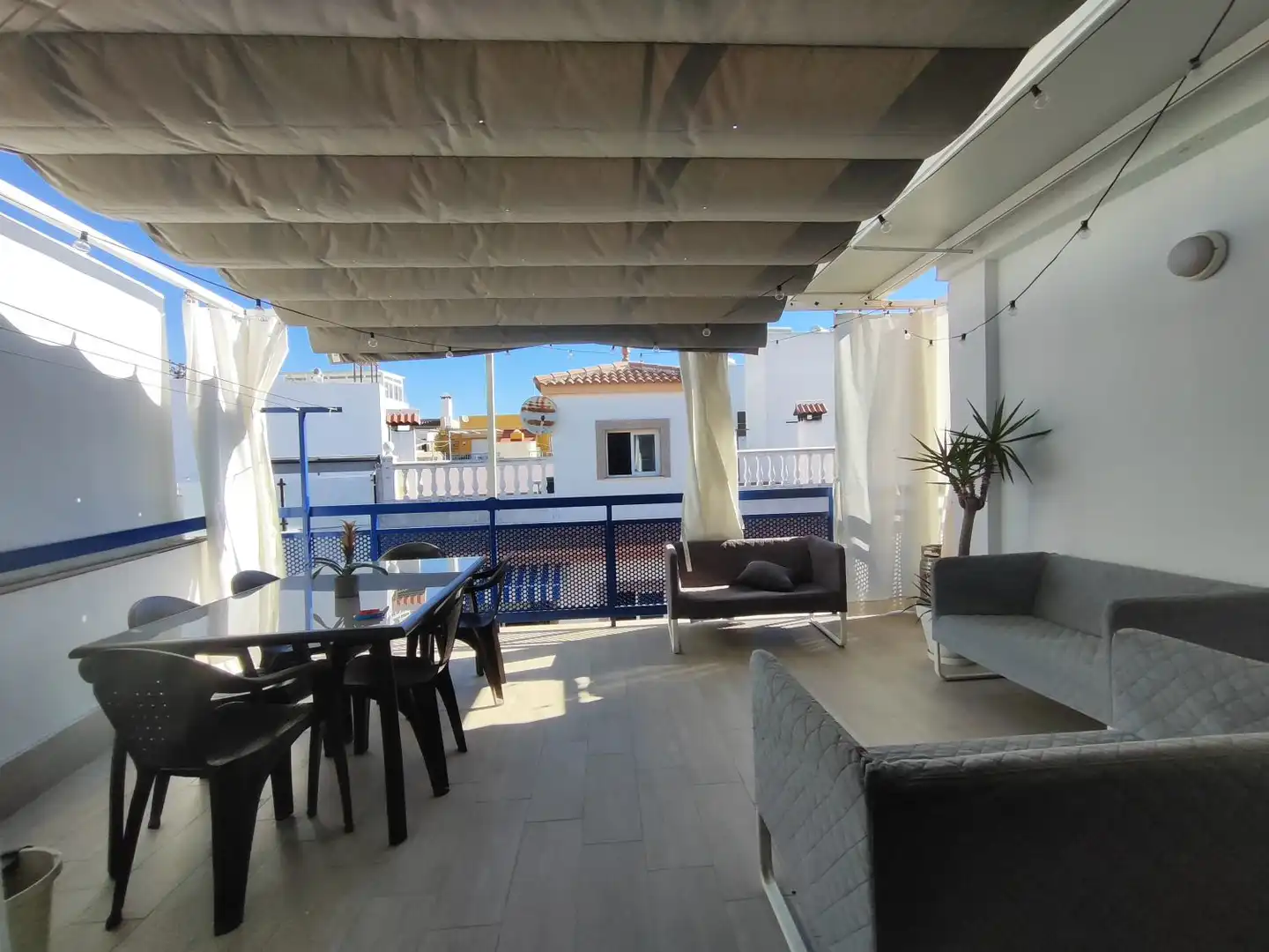 Penthouse to rent in Tres Ventanas, imagen 3