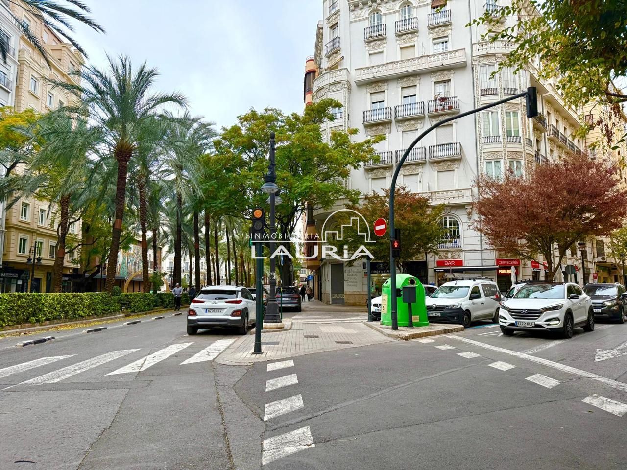 Exterior view of Flat for sale in  Valencia Capital  with Furnished