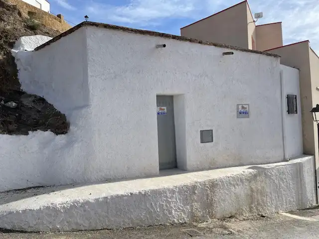 Casa o chalet en venta en Calle Granada, 28, Alhabia