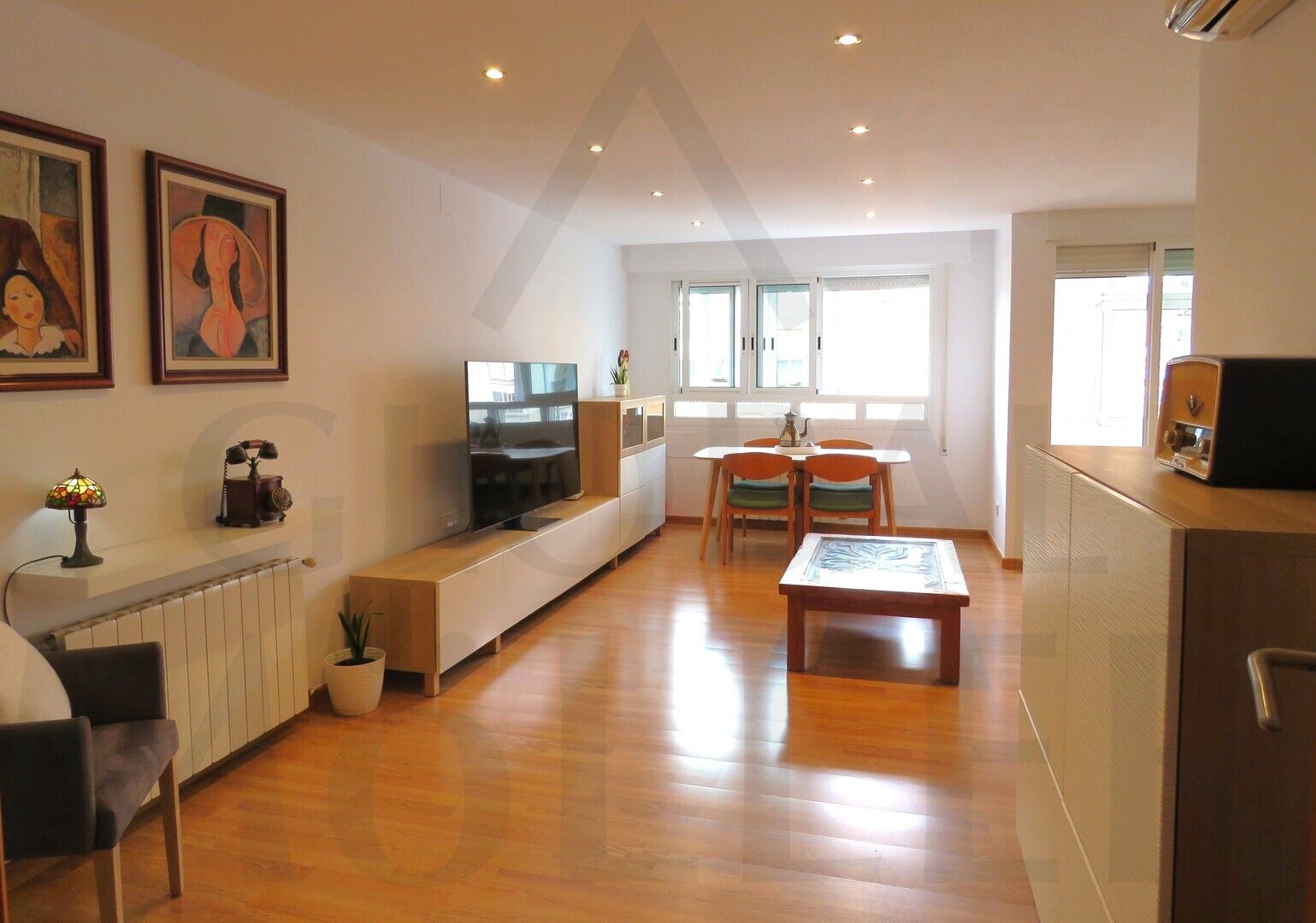 Sala d'estar de Pis en venda en Cartagena amb Aire condicionat, Calefacció i Moblat