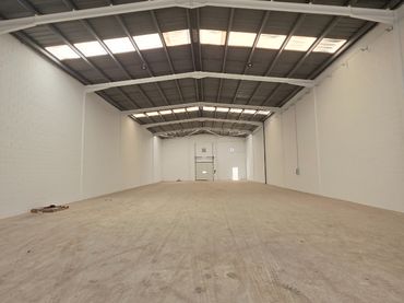 Nau industrial de lloguer a Carrer Metal·lúrgia 14