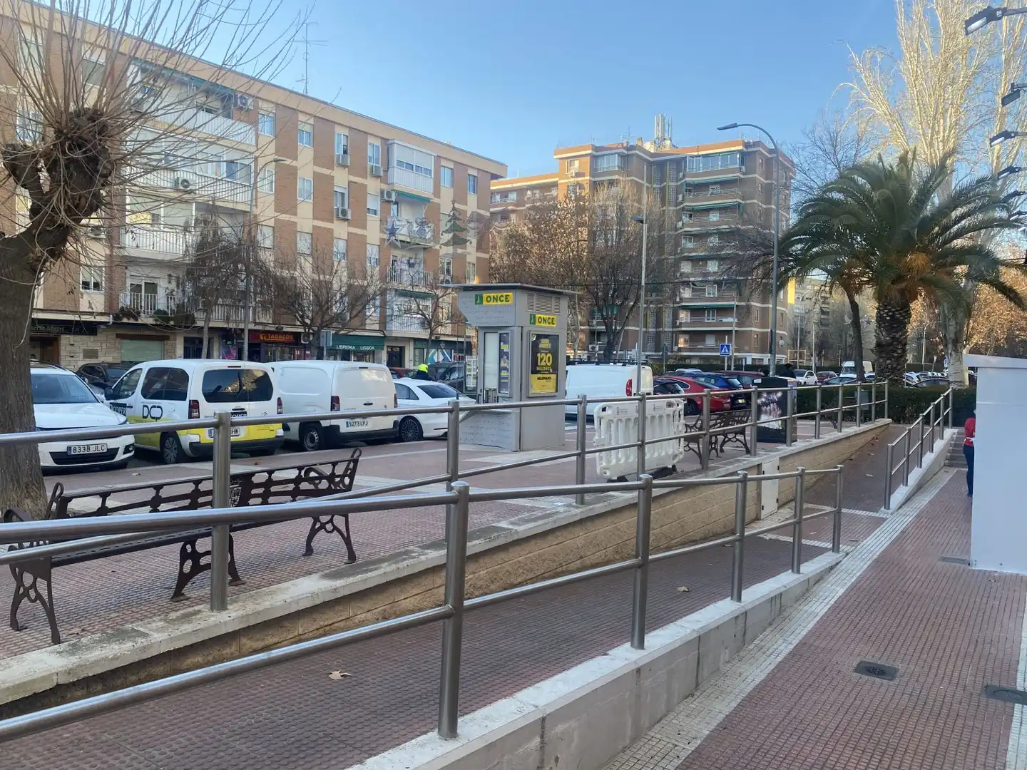 Exterior view of Commercial properties for rent in Torrejón de Ardoz  with Air Conditioner