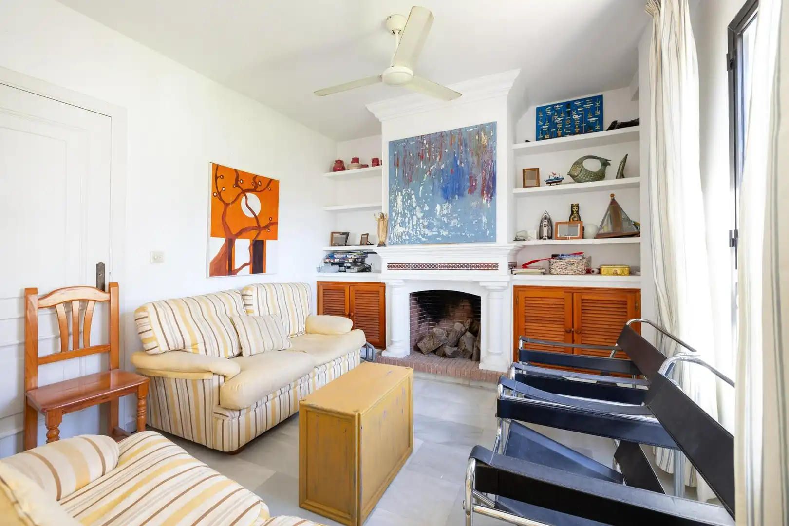 Wohnzimmer von Einfamilien-Reihenhaus zum Verkauf in Motril mit Klimaanlage, Möbliert und Balkon