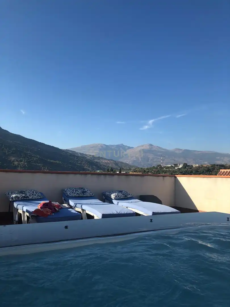 Terraza de Apartamento en venta en Vélez de Benaudalla con Aire acondicionado, Trastero y Piscina