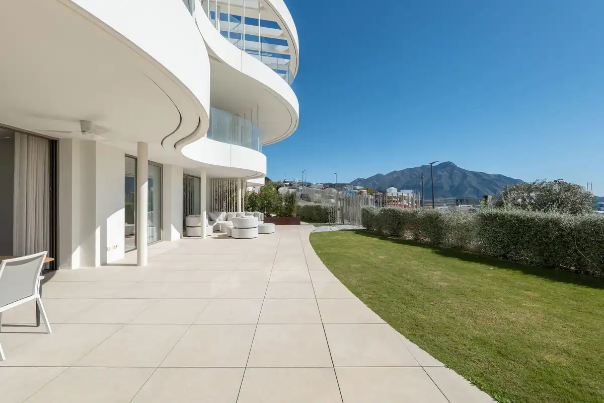 Terrasse von Wohnung zur Miete in Benahavís mit Abstellraum