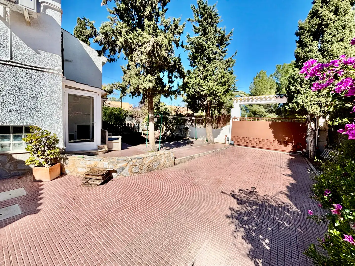 Jardí de Casa o xalet en venda en Mutxamel amb Aire condicionat, Jardí privat i Terrassa