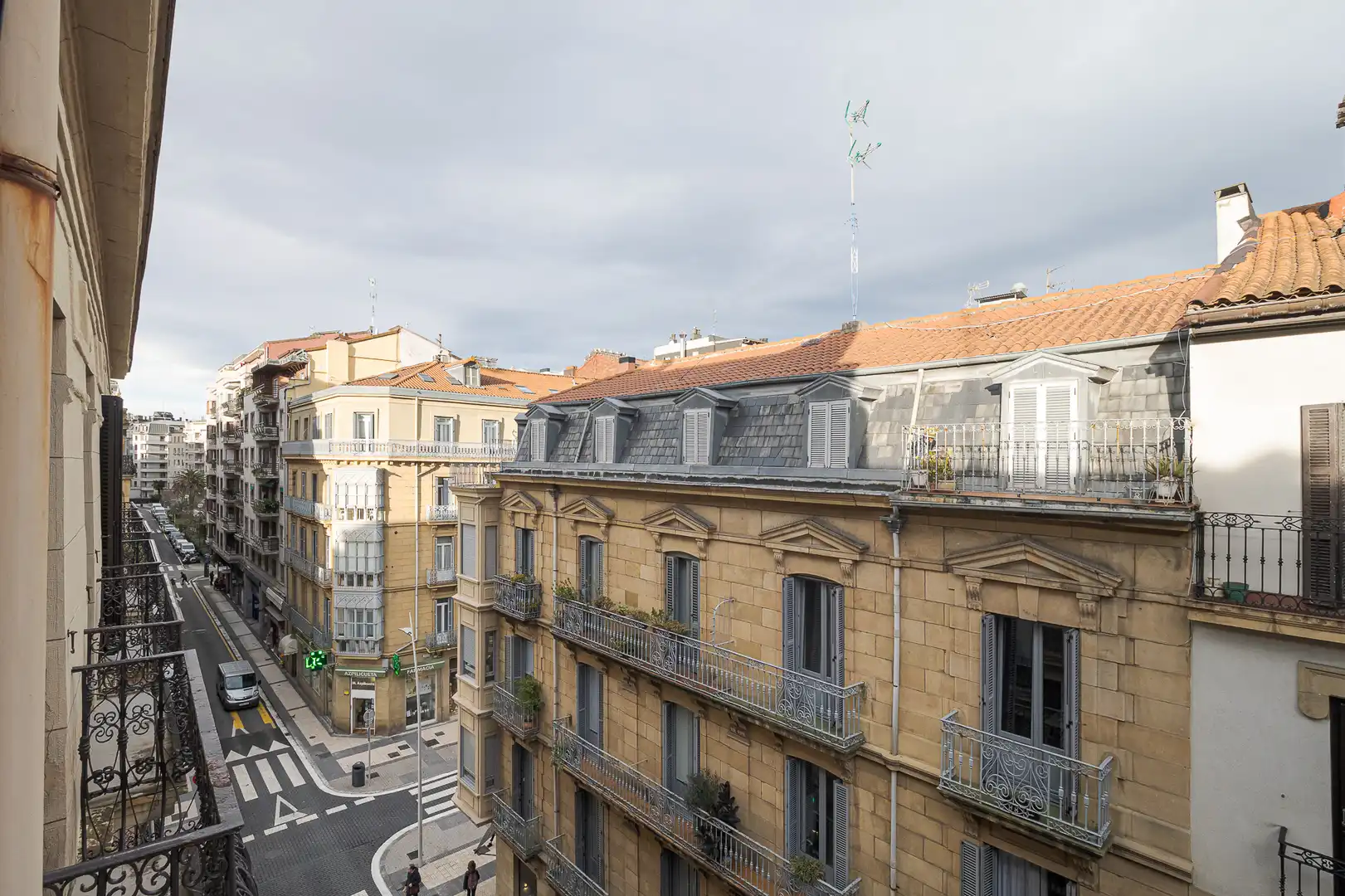 Vista exterior de Piso en venta en Donostia - San Sebastián  con Calefacción y Balcón