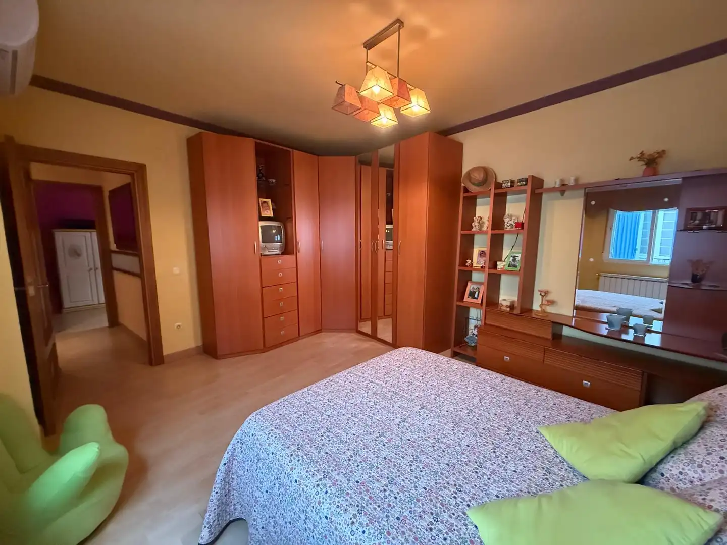 Habitación de Finca rústica en venta en Piedrabuena con Aire acondicionado, Terraza y Trastero