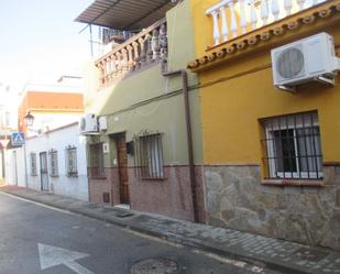 Vista exterior de Casa adosada en venda en San Roque