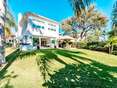 Jardí de Casa o xalet en venda en Mijas amb Aire condicionat, Calefacció i Jardí privat