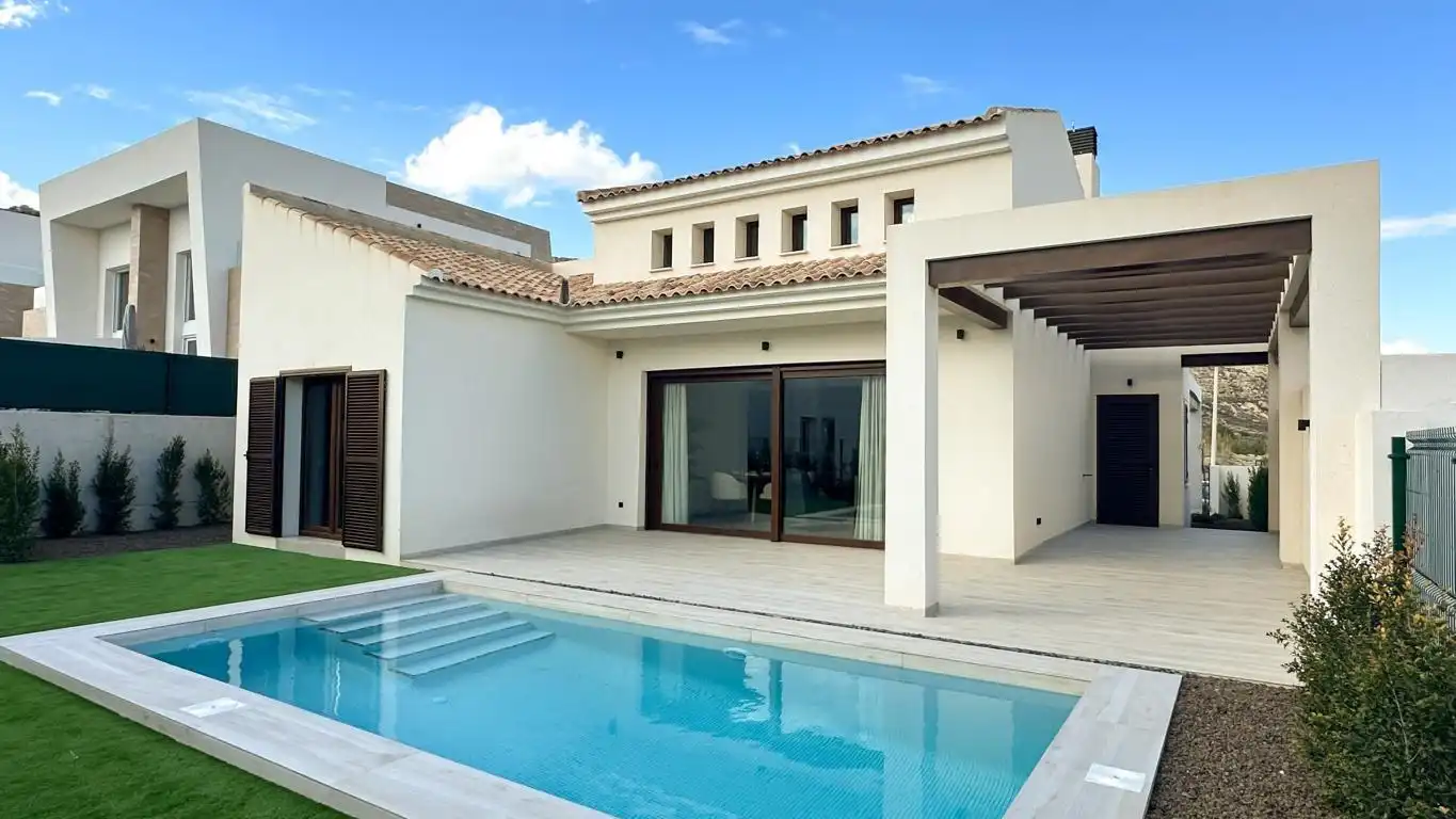 Villa con piscina in vendita a Algorfa