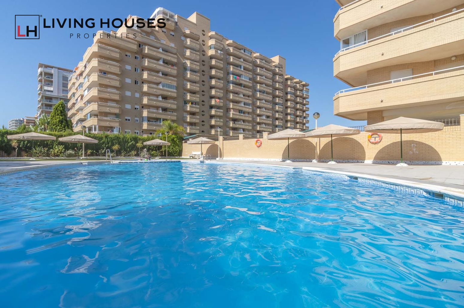 Piscina de Pis en venda en Oropesa del Mar / Orpesa amb Aire condicionat, Calefacció i Jardí privat