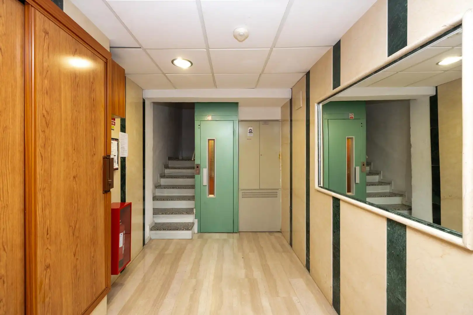 Piso con ascensor en venta en Zaidín, imagen 5