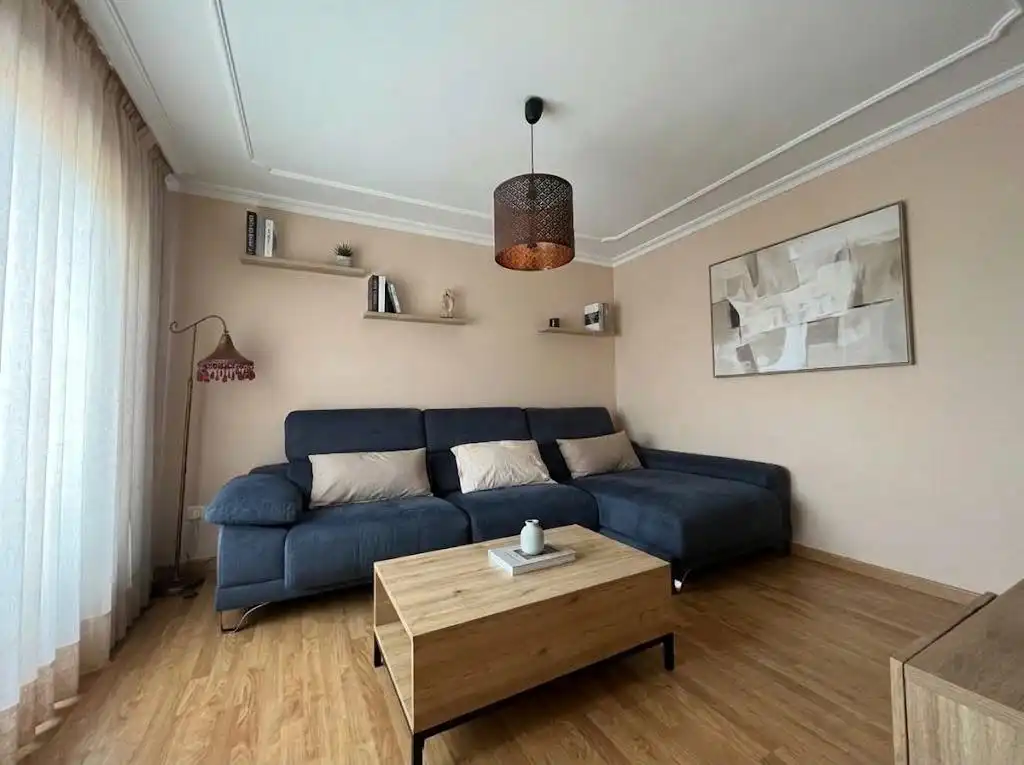 Living room of Flat for sale in Casco Antiguo