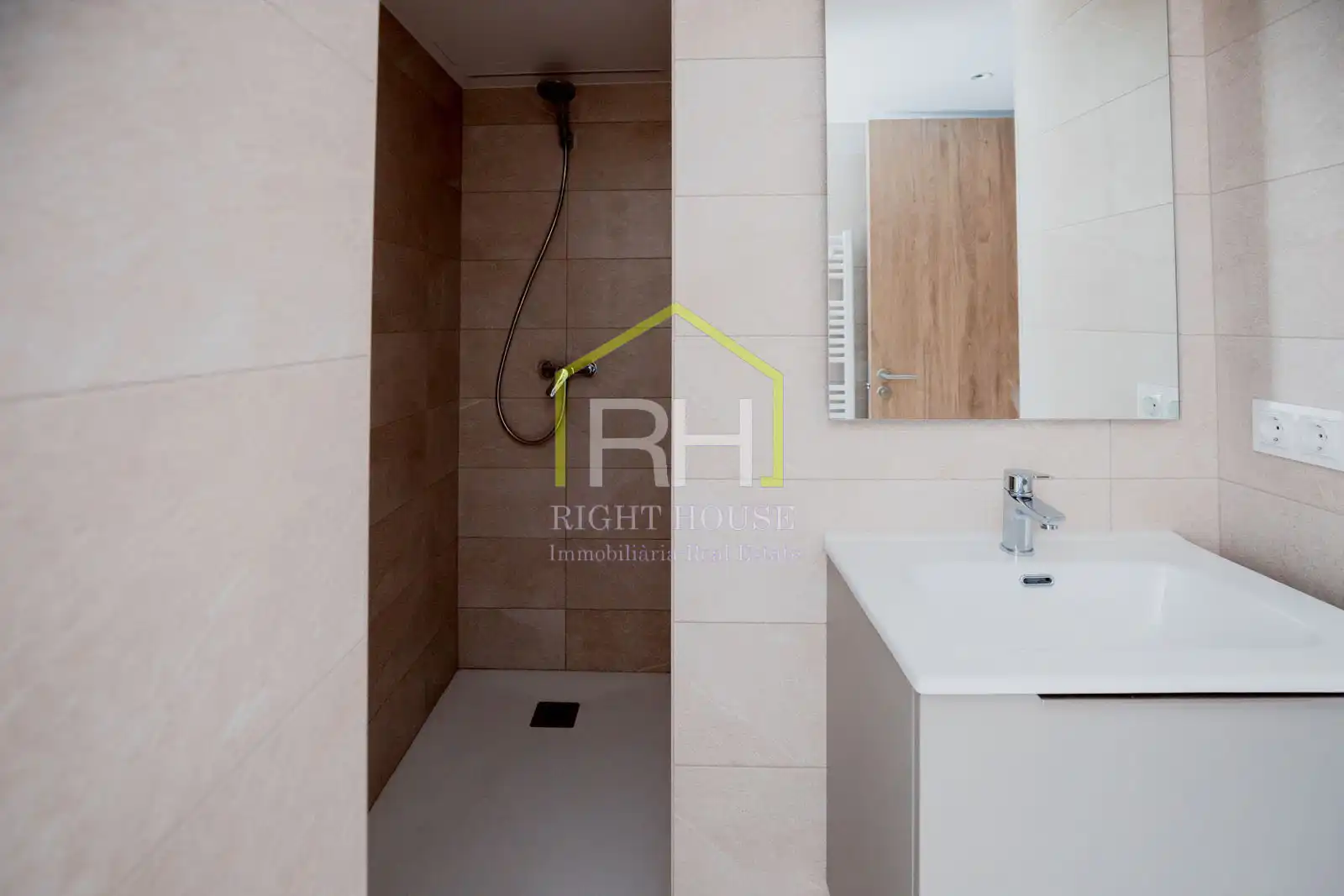 Piso de 2 habitaciones en alquiler en Andorra la Vella · 4 de 53