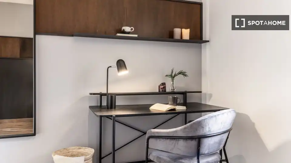 Habitació a Madrid, Madrid