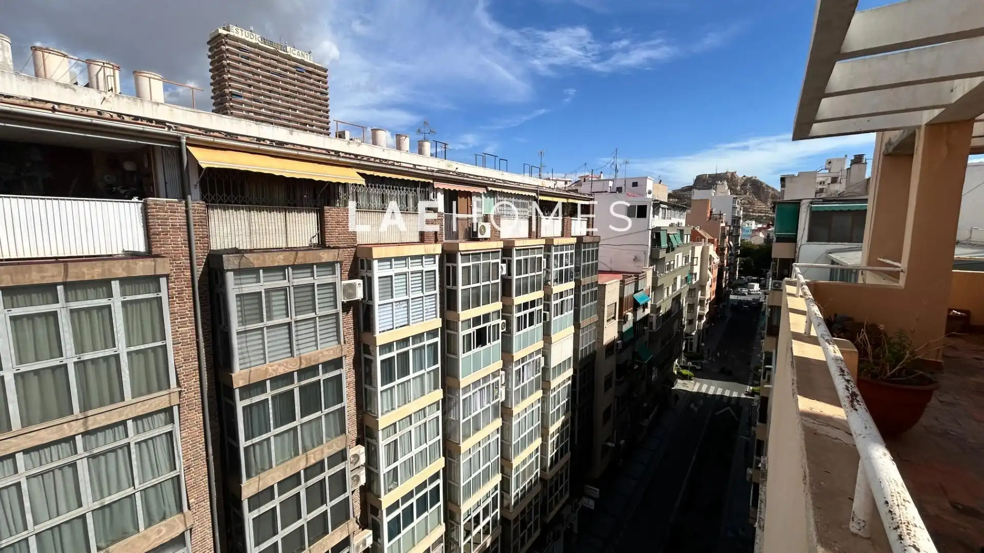 Àtic amb ascensor en venda a Centro