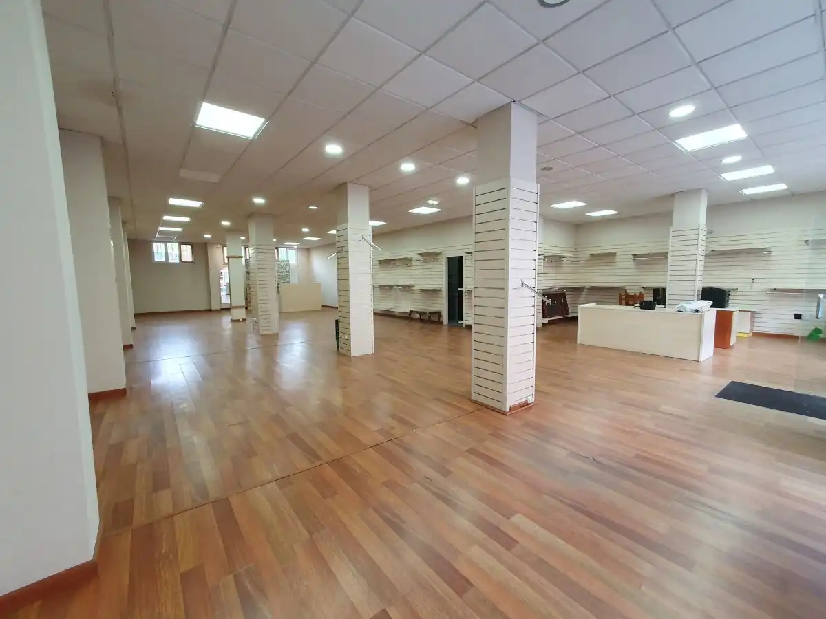 Locale commerciale in affitto a Grado, imagen 5