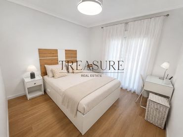 Apartamento con balcón en venta en MURILLO
