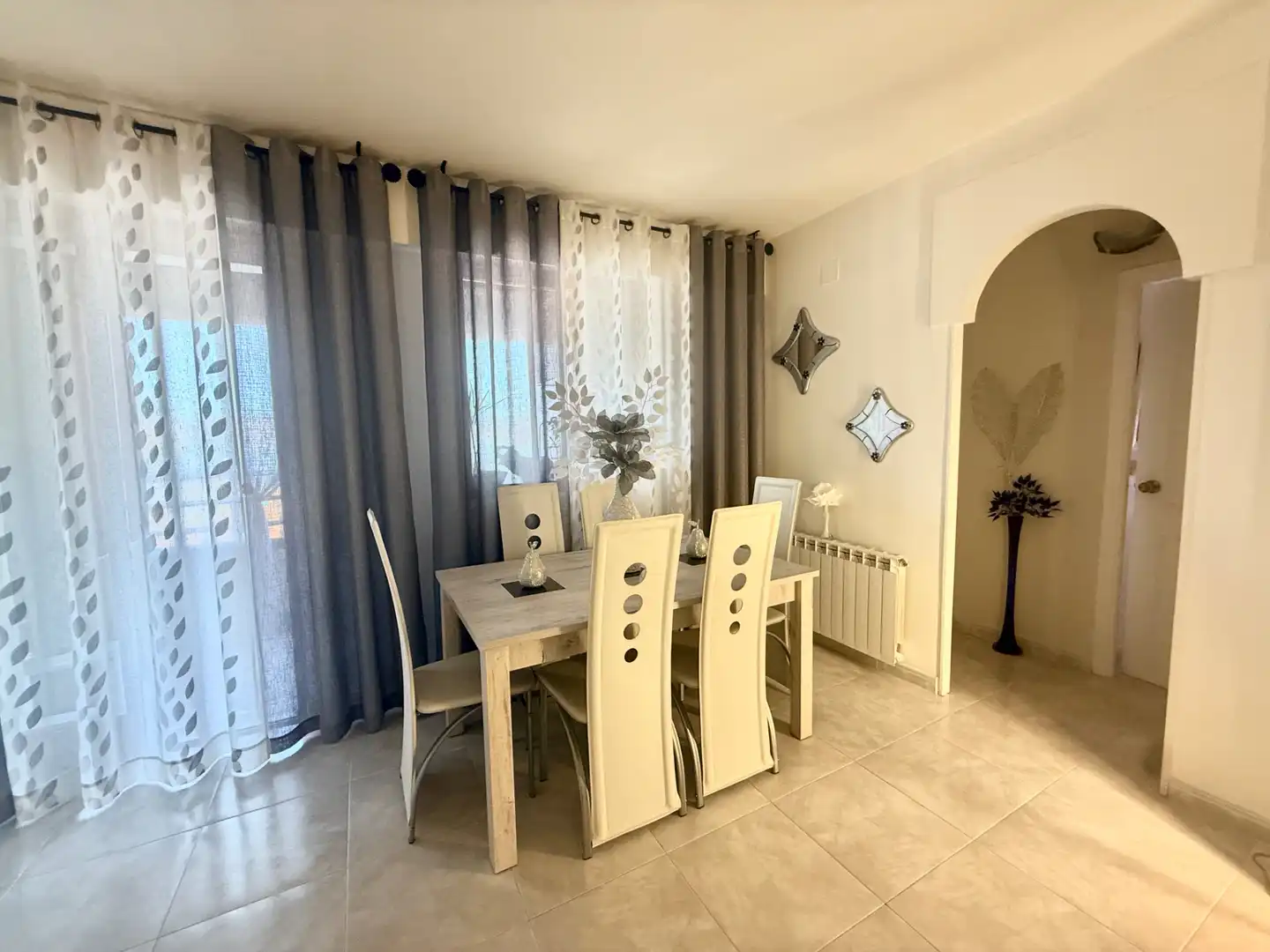 Dining room of Flat for sale in Madrid  with Heating, Terrace and Furnished