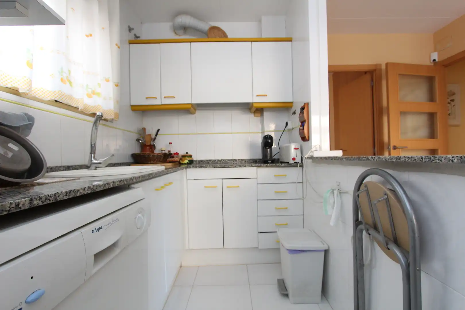 Cocina de Apartamento en venta en Mont-roig del Camp con Aire acondicionado, Jardín privado y Terraza