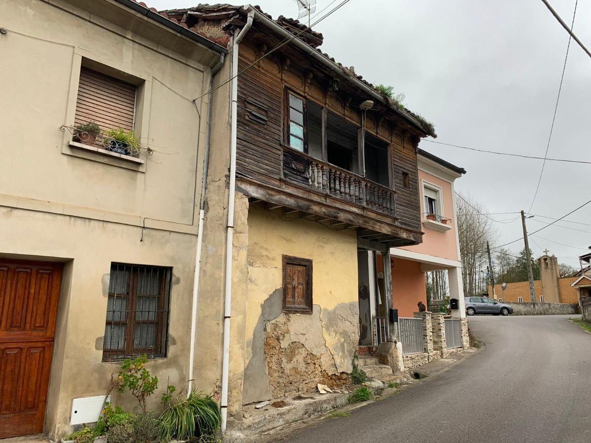Exterior view of House or chalet for sale in Siero