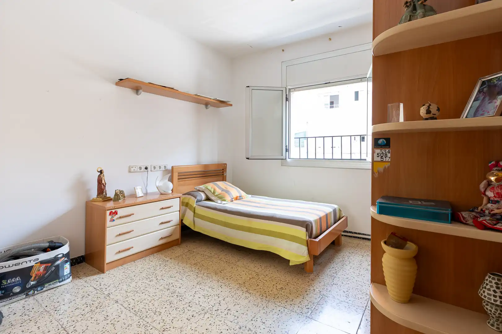 Habitación de Casa o chalet en venta en Terrassa con Terraza, Horno y Microondas