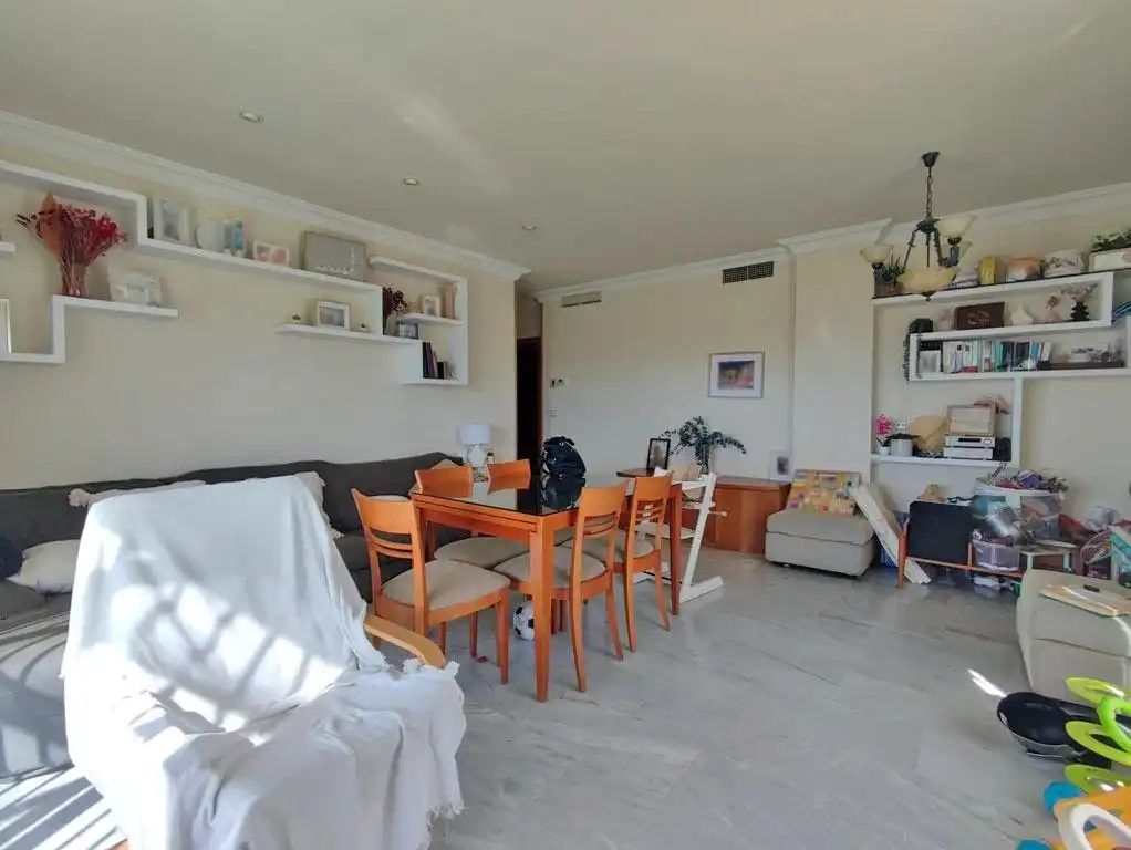 Dining room of Attic for rent in Genil
