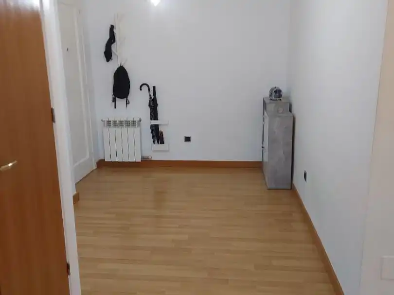 Piso con ascensor en venta en Passeig de la Pau 22, imagen 4